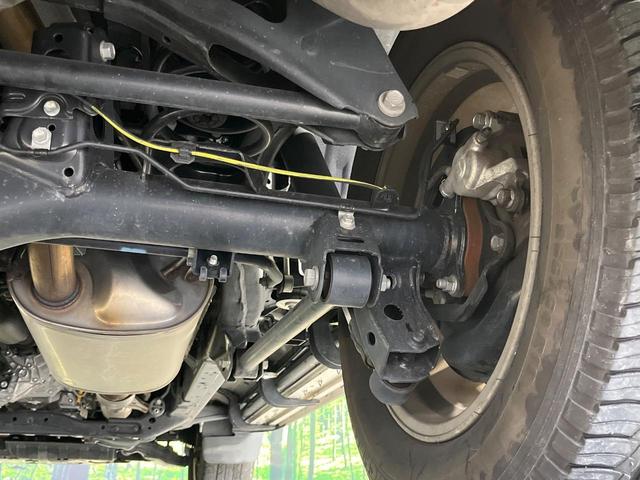 ランドクルーザープラド ＴＸ　Ｌパッケージ　マットブラックエディション　４ＷＤ　全周囲カメラ　衝突被害軽減システム　レーダークルーズ　禁煙車　レザーシート　前席シートエアコン　ドラレコ　コーナーセンサー　スマートキー　ＬＥＤヘッド　ＥＴＣ２．０　オートハイビーム（49枚目）