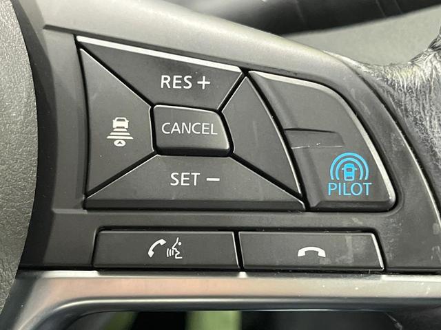 エクストレイル ２０Ｘｉ　４ＷＤ　８型ＳＤナビ　全周囲カメラ　プロパイロット　レーダークルーズ　禁煙車　電動リアゲート　ドラレコ　コーナーセンサー　スマートキー　ＬＥＤヘッド　オートライト　デュアルエアコン（6枚目）