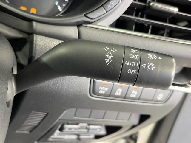 MAZDA3ファストバック 15Sツーリング 純正8型SDナビ バックカメラ 衝突被害軽減システム 禁煙車 ドラレコ コーナーセンサー スマートキー LEDヘッド ビルトインETC クルコン 車線逸脱警報 オートライト デュアルエアコン(31枚目)