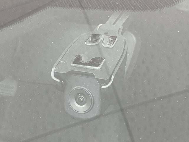 MAZDA3ファストバック 15Sツーリング 純正8型SDナビ バックカメラ 衝突被害軽減システム 禁煙車 ドラレコ コーナーセンサー スマートキー LEDヘッド ビルトインETC クルコン 車線逸脱警報 オートライト デュアルエアコン(66枚目)