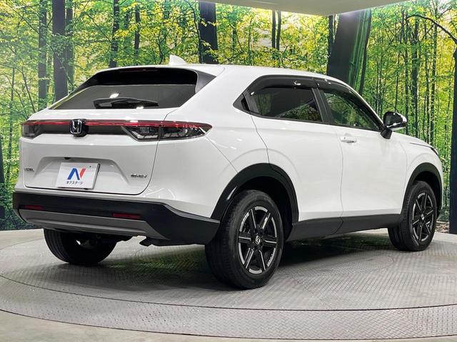 ヴェゼル e:HEV X 純正9型SDナビ バックカメラ レーダークルーズ 禁煙車 コーナーセンサー スマートキー LEDヘッド ビルトインETC 車線逸脱警報 オートライト オートエアコン 純正16インチアルミ(17枚目)