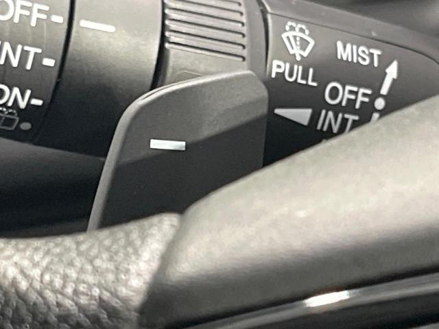 ヴェゼル e:HEV X 純正9型SDナビ バックカメラ レーダークルーズ 禁煙車 コーナーセンサー スマートキー LEDヘッド ビルトインETC 車線逸脱警報 オートライト オートエアコン 純正16インチアルミ(29枚目)