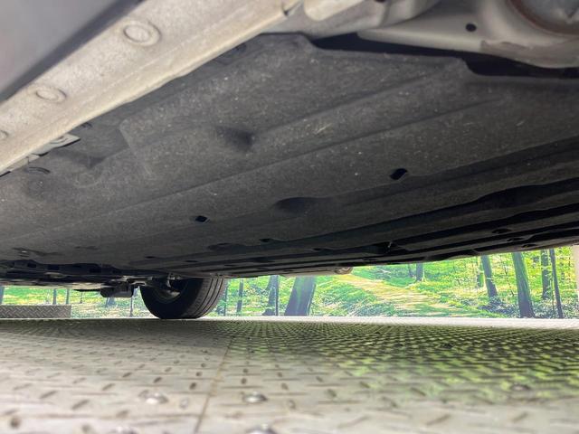 ヴェゼル e:HEV X 純正9型SDナビ バックカメラ レーダークルーズ 禁煙車 コーナーセンサー スマートキー LEDヘッド ビルトインETC 車線逸脱警報 オートライト オートエアコン 純正16インチアルミ(45枚目)