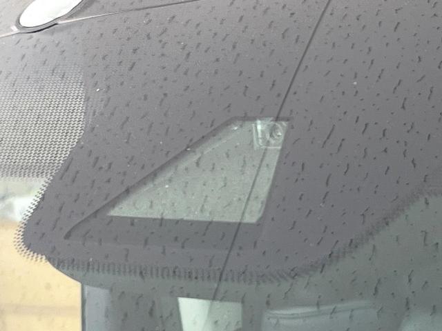 アルファード ２．５Ｓ　Ｃパッケージ　サンルーフ　純正９型ディスプレイオーディオ　両側電動ドア　１２型後席モニター　バックカメラ　レーダークルーズ　禁煙車　ハーフレザーシート　前席シートエアコン　ドラレコ　デジタルインナーミラー（4枚目）