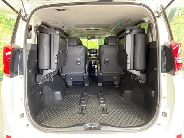 アルファード ２．５Ｓ　Ｃパッケージ　サンルーフ　純正９型ディスプレイオーディオ　両側電動ドア　１２型後席モニター　バックカメラ　レーダークルーズ　禁煙車　ハーフレザーシート　前席シートエアコン　ドラレコ　デジタルインナーミラー（11枚目）