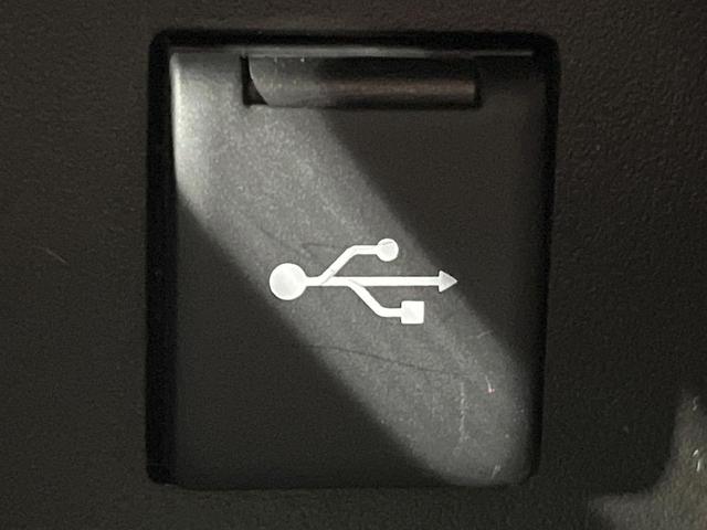 アルファード ２．５Ｓ　Ｃパッケージ　サンルーフ　純正９型ディスプレイオーディオ　両側電動ドア　１２型後席モニター　バックカメラ　レーダークルーズ　禁煙車　ハーフレザーシート　前席シートエアコン　ドラレコ　デジタルインナーミラー（51枚目）