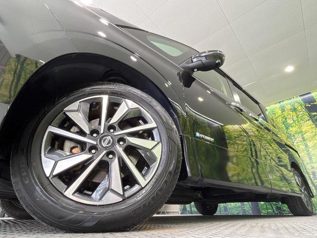 セレナ e-パワー ハイウェイスターV 両側電動ドア 純正9型SDナビ 全周囲カメラ プロパイロット 衝突被害軽減システム レーダークルーズ 禁煙車 ドラレコ コーナーセンサー LEDヘッド ビルトインETC オートハイビーム 車線逸脱警報(14枚目)