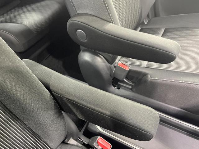 セレナ e-パワー ハイウェイスターV 両側電動ドア 純正9型SDナビ 全周囲カメラ プロパイロット 衝突被害軽減システム レーダークルーズ 禁煙車 ドラレコ コーナーセンサー LEDヘッド ビルトインETC オートハイビーム 車線逸脱警報(45枚目)