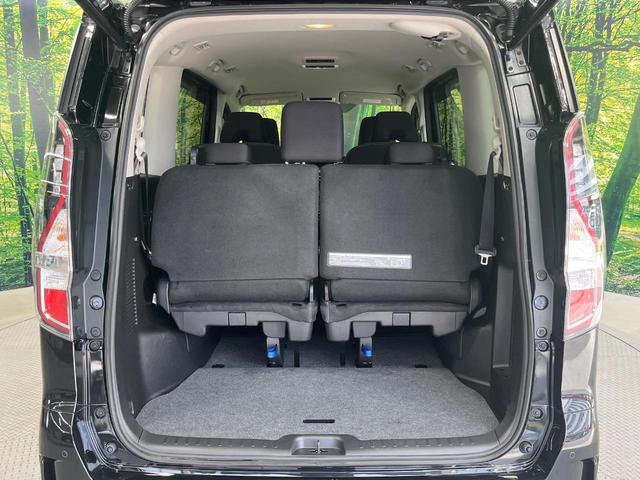 セレナ e-パワー ハイウェイスターV 両側電動ドア 純正9型SDナビ 全周囲カメラ プロパイロット 衝突被害軽減システム レーダークルーズ 禁煙車 ドラレコ コーナーセンサー LEDヘッド ビルトインETC オートハイビーム 車線逸脱警報(58枚目)