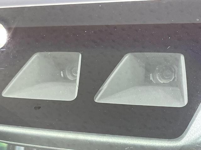 ハイゼットトラック スタンダードＳＡＩＩＩｔ　禁煙車　ディスプレイオーディオ　バックカメラ　衝突被害軽減システム　ドラレコ　ＬＥＤヘッド　ＥＴＣ　Ｂｌｕｅｔｏｏｔｈ　ドアバイザー　衝突安全ボディ（3枚目）