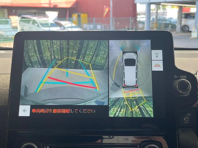 シエンタ ハイブリッドＺ　両側電動ドア　純正１０型ディスプレイオーディオ　純正１２型後席モニター　全周囲カメラ　禁煙車　衝突被害軽減システム　レーダークルーズ　コーナーセンサー　ＬＥＤヘッド　ＥＴＣ２．０　オートハイビーム（3枚目）