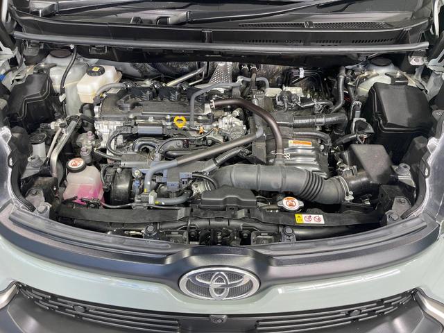 シエンタ ハイブリッドＺ　両側電動ドア　純正１０型ディスプレイオーディオ　純正１２型後席モニター　全周囲カメラ　禁煙車　衝突被害軽減システム　レーダークルーズ　コーナーセンサー　ＬＥＤヘッド　ＥＴＣ２．０　オートハイビーム（18枚目）