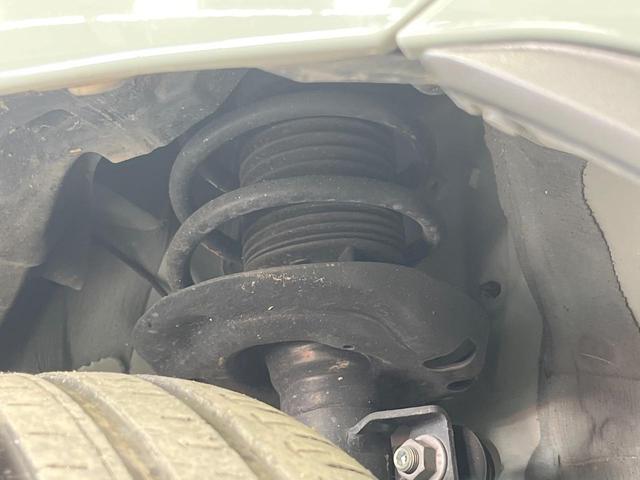 シエンタ ハイブリッドＺ　両側電動ドア　純正１０型ディスプレイオーディオ　純正１２型後席モニター　全周囲カメラ　禁煙車　衝突被害軽減システム　レーダークルーズ　コーナーセンサー　ＬＥＤヘッド　ＥＴＣ２．０　オートハイビーム（20枚目）