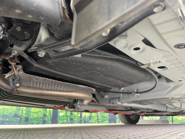 シエンタ ハイブリッドＺ　両側電動ドア　純正１０型ディスプレイオーディオ　純正１２型後席モニター　全周囲カメラ　禁煙車　衝突被害軽減システム　レーダークルーズ　コーナーセンサー　ＬＥＤヘッド　ＥＴＣ２．０　オートハイビーム（23枚目）