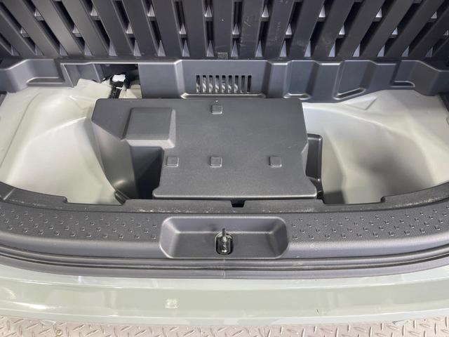 シエンタ ハイブリッドＺ　両側電動ドア　純正１０型ディスプレイオーディオ　純正１２型後席モニター　全周囲カメラ　禁煙車　衝突被害軽減システム　レーダークルーズ　コーナーセンサー　ＬＥＤヘッド　ＥＴＣ２．０　オートハイビーム（41枚目）