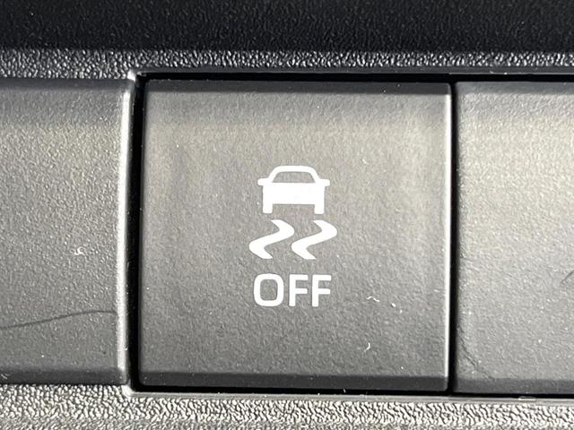 シエンタ ハイブリッドＺ　両側電動ドア　純正１０型ディスプレイオーディオ　純正１２型後席モニター　全周囲カメラ　禁煙車　衝突被害軽減システム　レーダークルーズ　コーナーセンサー　ＬＥＤヘッド　ＥＴＣ２．０　オートハイビーム（46枚目）