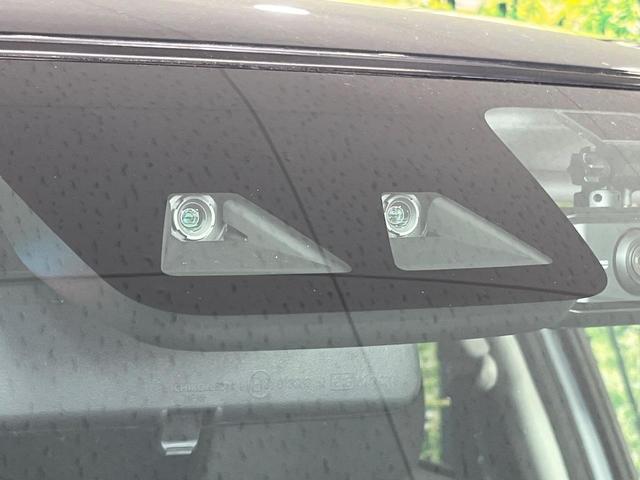 ライズ Ｚ　禁煙車　全周囲カメラ　衝突被害軽減システム　純正９型ディスプレイオーディオ　レーダークルーズ　ドラレコ　コーナーセンサー　シートヒーター　スマートキー　ＬＥＤヘッド　ビルトインＥＴＣ　車線逸脱警報（4枚目）