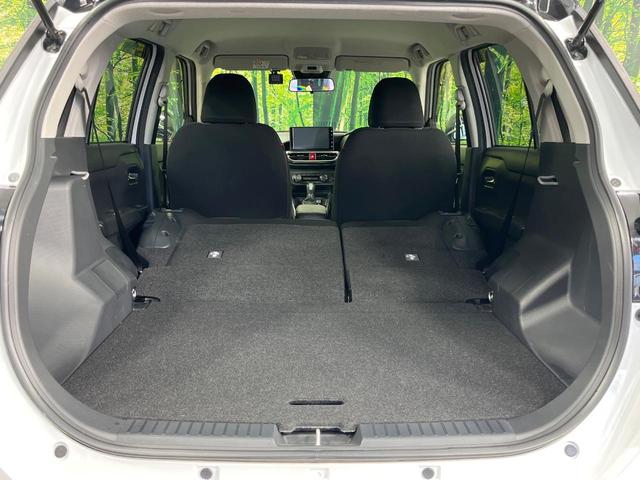 ライズ Ｚ　禁煙車　全周囲カメラ　衝突被害軽減システム　純正９型ディスプレイオーディオ　レーダークルーズ　ドラレコ　コーナーセンサー　シートヒーター　スマートキー　ＬＥＤヘッド　ビルトインＥＴＣ　車線逸脱警報（10枚目）