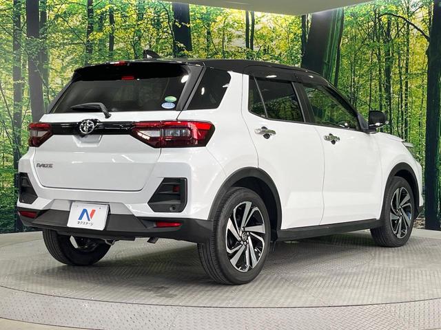 ライズ Ｚ　禁煙車　全周囲カメラ　衝突被害軽減システム　純正９型ディスプレイオーディオ　レーダークルーズ　ドラレコ　コーナーセンサー　シートヒーター　スマートキー　ＬＥＤヘッド　ビルトインＥＴＣ　車線逸脱警報（17枚目）