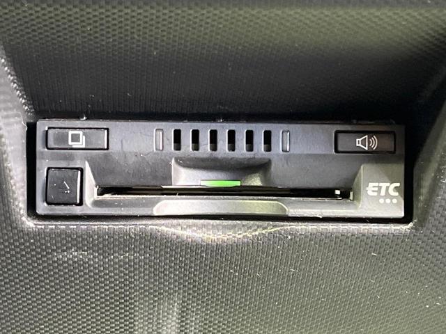 ライズ Ｚ　禁煙車　全周囲カメラ　衝突被害軽減システム　純正９型ディスプレイオーディオ　レーダークルーズ　ドラレコ　コーナーセンサー　シートヒーター　スマートキー　ＬＥＤヘッド　ビルトインＥＴＣ　車線逸脱警報（47枚目）