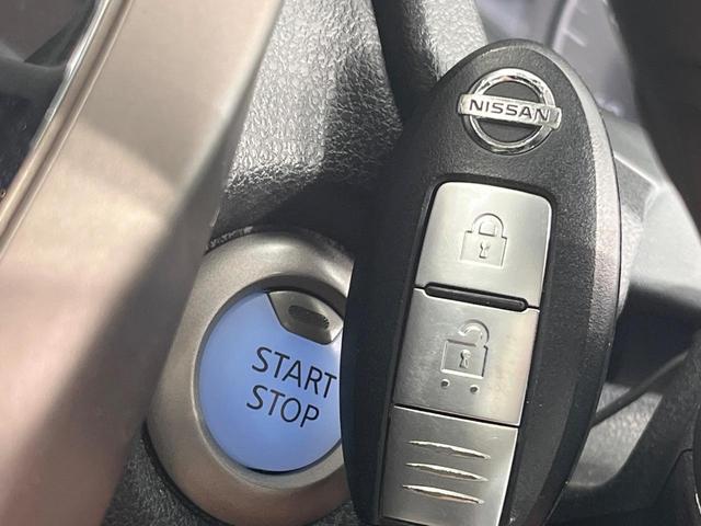 ノート ｅ－パワー　メダリスト　純正ＳＤナビ　全周囲カメラ　衝突被害軽減システム　レーダークルーズ　禁煙車　ハーフレザーシート　ドラレコ　コーナーセンサー　スマートキー　ＬＥＤヘッド　ＥＴＣ　車線逸脱警報　オートライト（22枚目）