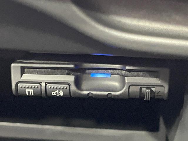 ノート ｅ－パワー　メダリスト　純正ＳＤナビ　全周囲カメラ　衝突被害軽減システム　レーダークルーズ　禁煙車　ハーフレザーシート　ドラレコ　コーナーセンサー　スマートキー　ＬＥＤヘッド　ＥＴＣ　車線逸脱警報　オートライト（43枚目）