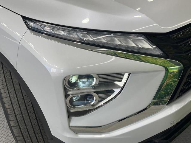 エクリプスクロス ブラックエディション 4WD サンルーフ 全周囲カメラ 純正8型ディスプレイオーディオ 衝突被害軽減システム レーダークルーズ 禁煙車 電動リアゲート ハーフレザーシート 全席シートヒーター パワーシート コーナーセンサー(12枚目)