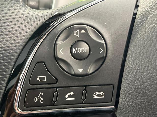 エクリプスクロス ブラックエディション 4WD サンルーフ 全周囲カメラ 純正8型ディスプレイオーディオ 衝突被害軽減システム レーダークルーズ 禁煙車 電動リアゲート ハーフレザーシート 全席シートヒーター パワーシート コーナーセンサー(35枚目)