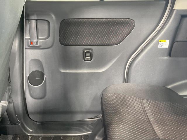 スペーシアカスタム ＸＳ　両側電動ドア　　禁煙車　シートヒーター　スマートキー　ＨＩＤヘッド　ＥＴＣ　オートエアコン　純正１５インチアルミ　ＣＤ　ＬＥＤフォグ　衝突安全ボディ　アイドリングストップ　盗難防止装置（41枚目）