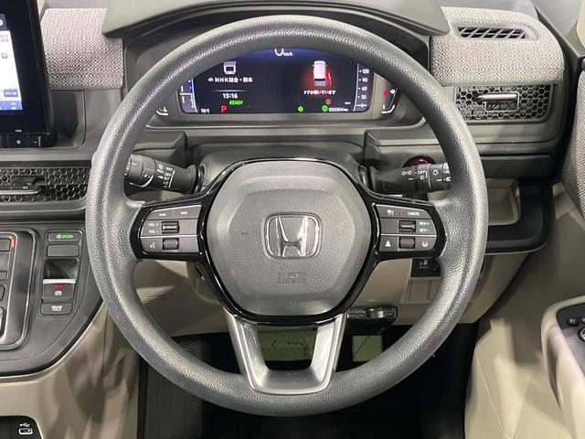 ステップワゴン ｅ：ＨＥＶエアー　両側電動ドア　純正８型ＳＤナビ　バックカメラ　衝突被害軽減システム　レーダークルーズ　禁煙車　ドラレコ　コーナーセンサー　スマートキー　ＬＥＤヘッド　ＥＴＣ　車線逸脱警報　オートライト　オートエアコン（12枚目）