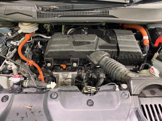 ステップワゴン ｅ：ＨＥＶエアー　両側電動ドア　純正８型ＳＤナビ　バックカメラ　衝突被害軽減システム　レーダークルーズ　禁煙車　ドラレコ　コーナーセンサー　スマートキー　ＬＥＤヘッド　ＥＴＣ　車線逸脱警報　オートライト　オートエアコン（19枚目）