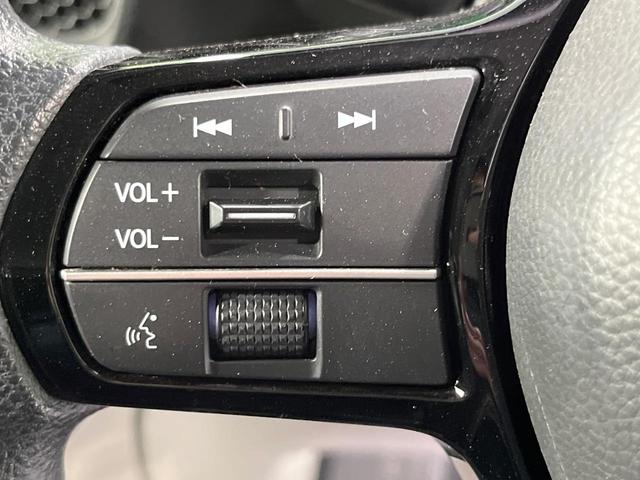 ステップワゴン ｅ：ＨＥＶエアー　両側電動ドア　純正８型ＳＤナビ　バックカメラ　衝突被害軽減システム　レーダークルーズ　禁煙車　ドラレコ　コーナーセンサー　スマートキー　ＬＥＤヘッド　ＥＴＣ　車線逸脱警報　オートライト　オートエアコン（27枚目）