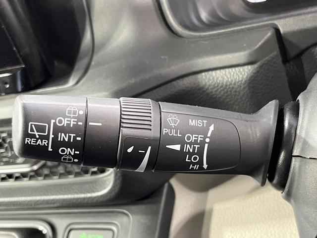 ステップワゴン ｅ：ＨＥＶエアー　両側電動ドア　純正８型ＳＤナビ　バックカメラ　衝突被害軽減システム　レーダークルーズ　禁煙車　ドラレコ　コーナーセンサー　スマートキー　ＬＥＤヘッド　ＥＴＣ　車線逸脱警報　オートライト　オートエアコン（29枚目）