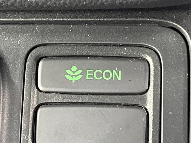 ステップワゴン ｅ：ＨＥＶエアー　両側電動ドア　純正８型ＳＤナビ　バックカメラ　衝突被害軽減システム　レーダークルーズ　禁煙車　ドラレコ　コーナーセンサー　スマートキー　ＬＥＤヘッド　ＥＴＣ　車線逸脱警報　オートライト　オートエアコン（34枚目）