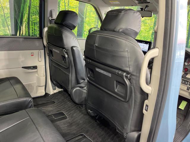 ステップワゴン ｅ：ＨＥＶエアー　両側電動ドア　純正８型ＳＤナビ　バックカメラ　衝突被害軽減システム　レーダークルーズ　禁煙車　ドラレコ　コーナーセンサー　スマートキー　ＬＥＤヘッド　ＥＴＣ　車線逸脱警報　オートライト　オートエアコン（61枚目）