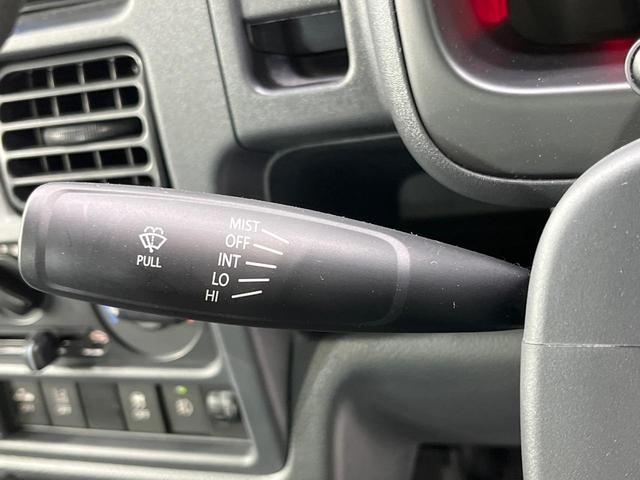 スーパーキャリイ Ｘ　ＭＴ車　衝突被害軽減システム　車線逸脱警報　Ｂｌｕｅｔｏｏｔｈ　パワーウィンドウ（32枚目）