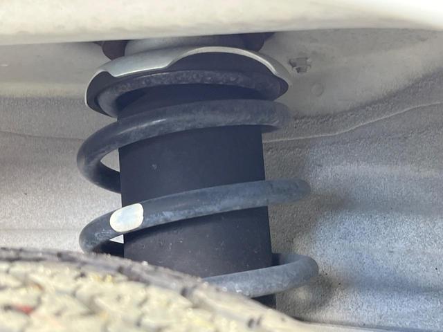 スーパーキャリイ Ｘ　ＭＴ車　衝突被害軽減システム　車線逸脱警報　Ｂｌｕｅｔｏｏｔｈ　パワーウィンドウ（41枚目）