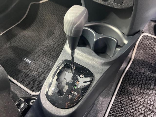 ヴィッツ F セーフティーエディションIII 純正SDナビ バックカメラ 衝突被害軽減システム ドラレコ スマートキー LEDヘッド オートライト CD フルセグTV 電動格納ミラー(13枚目)