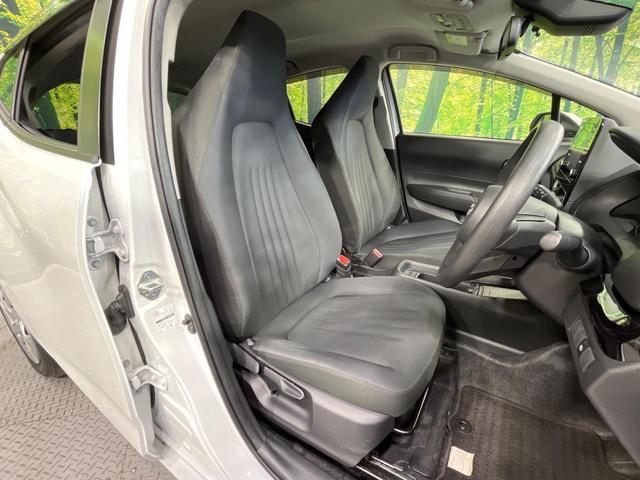 アクア X 純正ディスプレイオーディオ 衝突軽減システム レーダークルーズ 禁煙車 コーナーセンサー スマートキー LEDヘッド ビルトインETC オートハイビーム 車線逸脱警報 オートライト Bluetooth(8枚目)