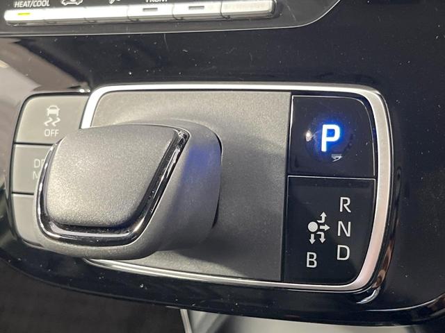 アクア X 純正ディスプレイオーディオ 衝突軽減システム レーダークルーズ 禁煙車 コーナーセンサー スマートキー LEDヘッド ビルトインETC オートハイビーム 車線逸脱警報 オートライト Bluetooth(34枚目)