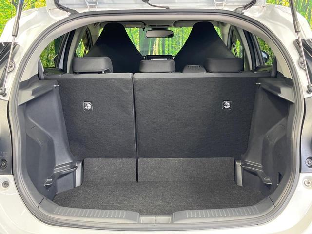 アクア X 純正ディスプレイオーディオ 衝突軽減システム レーダークルーズ 禁煙車 コーナーセンサー スマートキー LEDヘッド ビルトインETC オートハイビーム 車線逸脱警報 オートライト Bluetooth(53枚目)