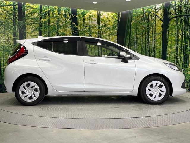 アクア X 純正ディスプレイオーディオ 衝突軽減システム レーダークルーズ 禁煙車 コーナーセンサー スマートキー LEDヘッド ビルトインETC オートハイビーム 車線逸脱警報 オートライト Bluetooth(60枚目)