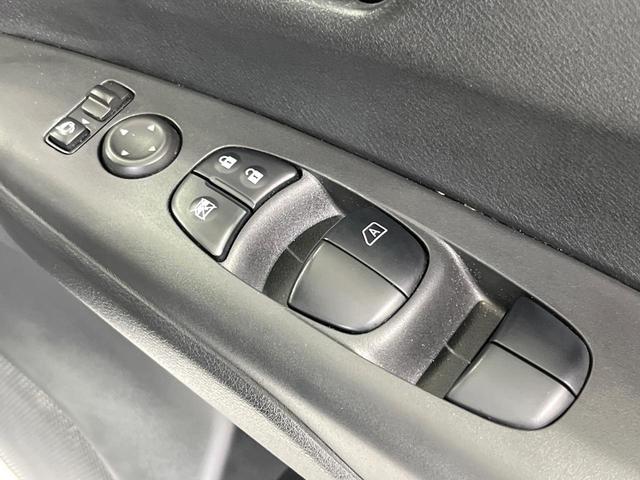 セレナ ハイウェイスター Vセレクション 両側電動ドア SDナビ 全周囲カメラ 衝突被害軽減システム クルコン 禁煙車 ドラレコ コーナーセンサー LEDヘッド ビルトインETC オートライト オートエアコン 純正16インチアルミ(22枚目)