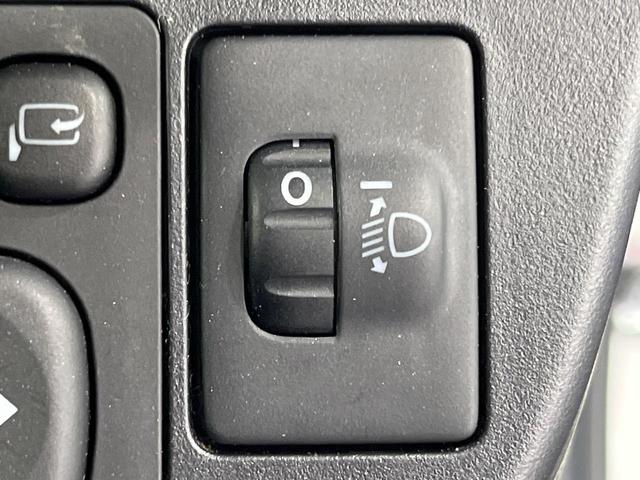 アクア Sスタイルブラック 純正SDナビ バックカメラ 衝突被害軽減システム 禁煙車 コーナーセンサー ビルトインETC オートハイビーム オートライト オートエアコン Bluetooth フルセグ(23枚目)