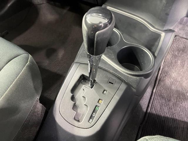 アクア Sスタイルブラック 純正SDナビ バックカメラ 衝突被害軽減システム 禁煙車 コーナーセンサー ビルトインETC オートハイビーム オートライト オートエアコン Bluetooth フルセグ(38枚目)