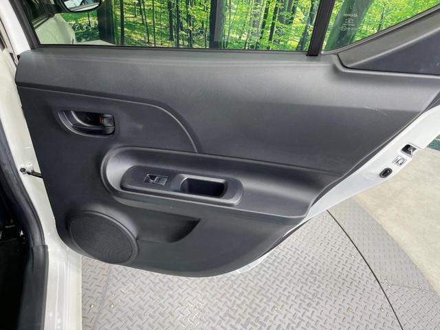 アクア Sスタイルブラック 純正SDナビ バックカメラ 衝突被害軽減システム 禁煙車 コーナーセンサー ビルトインETC オートハイビーム オートライト オートエアコン Bluetooth フルセグ(46枚目)