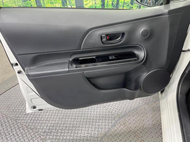 アクア Sスタイルブラック 純正SDナビ バックカメラ 衝突被害軽減システム 禁煙車 コーナーセンサー ビルトインETC オートハイビーム オートライト オートエアコン Bluetooth フルセグ(48枚目)