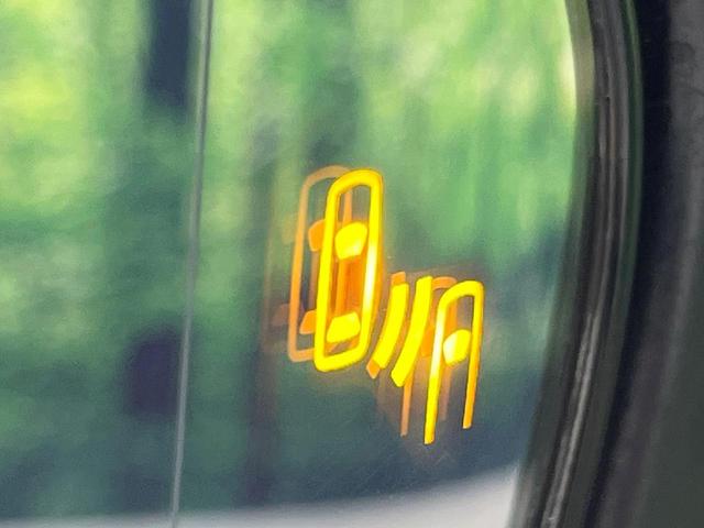 プリウスPHV Sセーフティパッケージ 純正SDナビ 全周囲カメラ 衝突被害軽減システム レーダークルーズ 禁煙車 ドラレコ コーナーセンサー スマートキー LEDヘッド ビルトインETC オートハイビーム 車線逸脱警報 オートライト(6枚目)