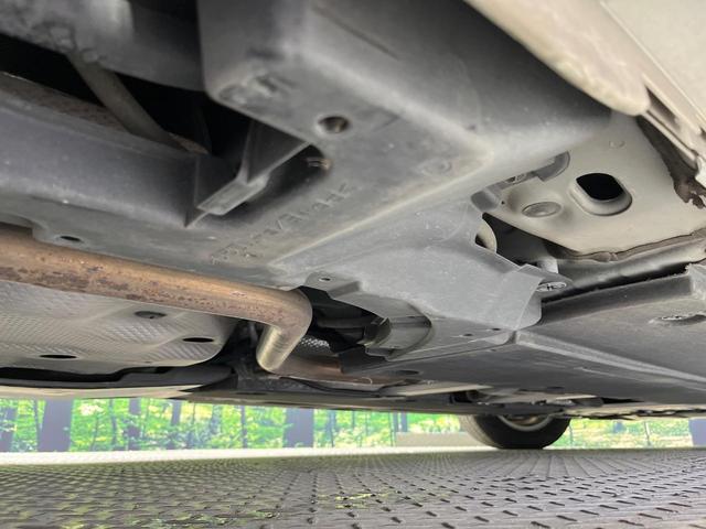 プリウスPHV Sセーフティパッケージ 純正SDナビ 全周囲カメラ 衝突被害軽減システム レーダークルーズ 禁煙車 ドラレコ コーナーセンサー スマートキー LEDヘッド ビルトインETC オートハイビーム 車線逸脱警報 オートライト(55枚目)