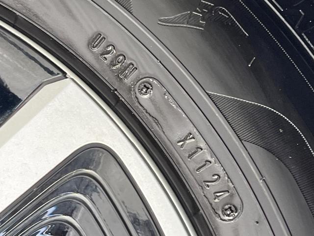 プリウスPHV Sセーフティパッケージ 純正SDナビ 全周囲カメラ 衝突被害軽減システム レーダークルーズ 禁煙車 ドラレコ コーナーセンサー スマートキー LEDヘッド ビルトインETC オートハイビーム 車線逸脱警報 オートライト(59枚目)